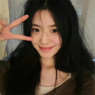 好麻烦,每天都要谈恋爱